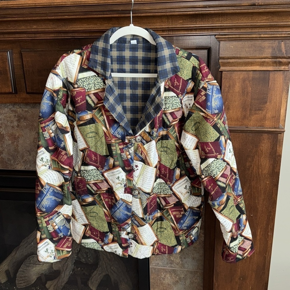 All over book novelty print quilted jacket blazer Shakespeare library teacher M